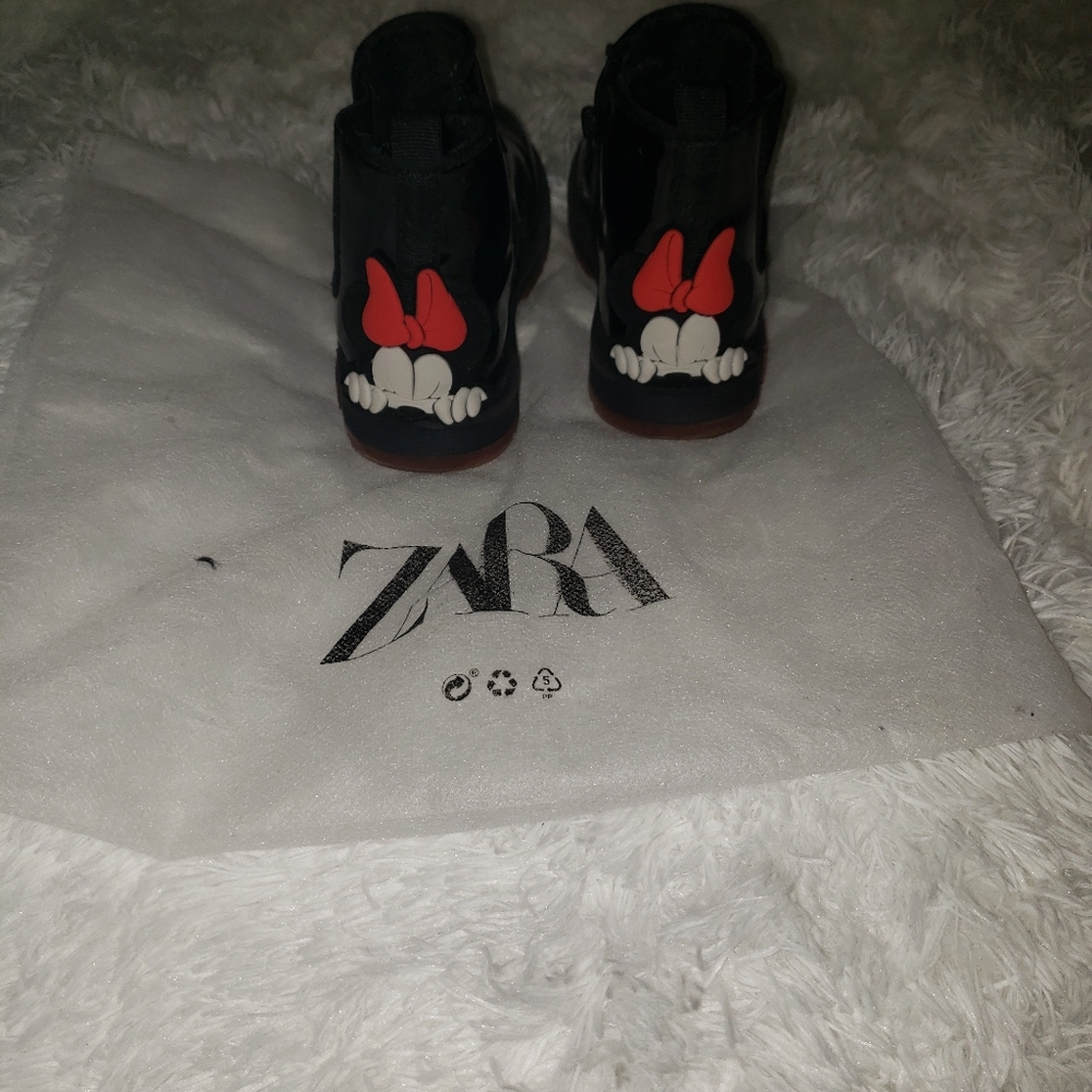 Minnie mouse boots